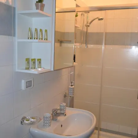 Petra Apartment *
